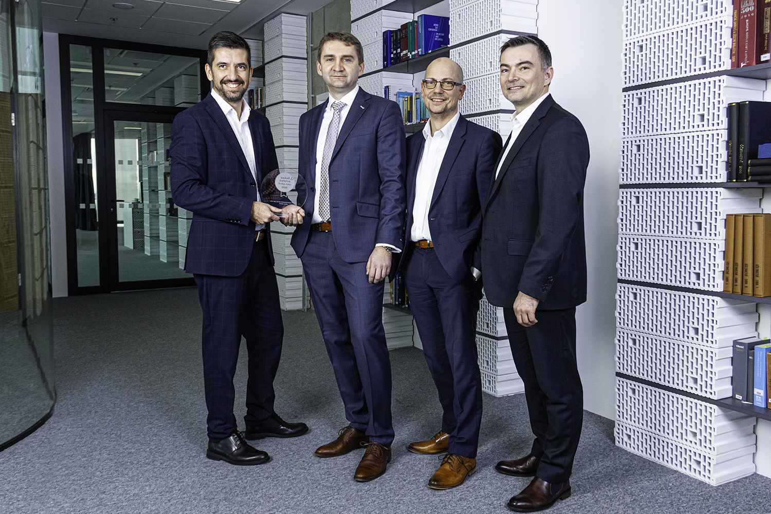 Zleva: Milan Pašek, Jiří Jakoubek, Pavel Humplík a Tomáš Brabenec (Grant Thornton Czech Republic a.s., ETL Největší poradenská firma roku 2020 mimo Velkou 4)